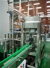 XGF8-8厂家供应全自动牛奶伺服灌装封口机乳品饮料灌装机