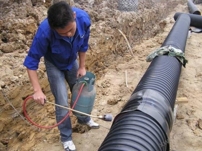 周口400大口径排水管报价 钢带增强缠绕管