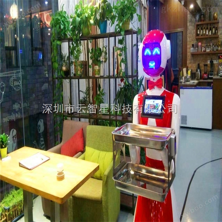 送餐机器人