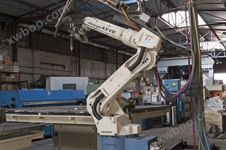 全自动焊接机器人建筑爬架焊接设备机械手