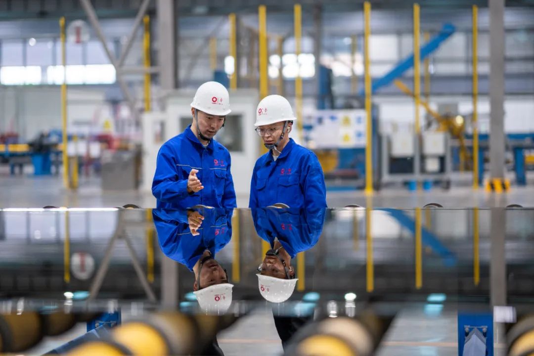 汽车玻璃突破的背后 耀华秦皇岛公司产品转型路上的红色动能